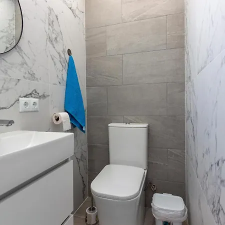 2 Bedroom Beautiful In Apartman